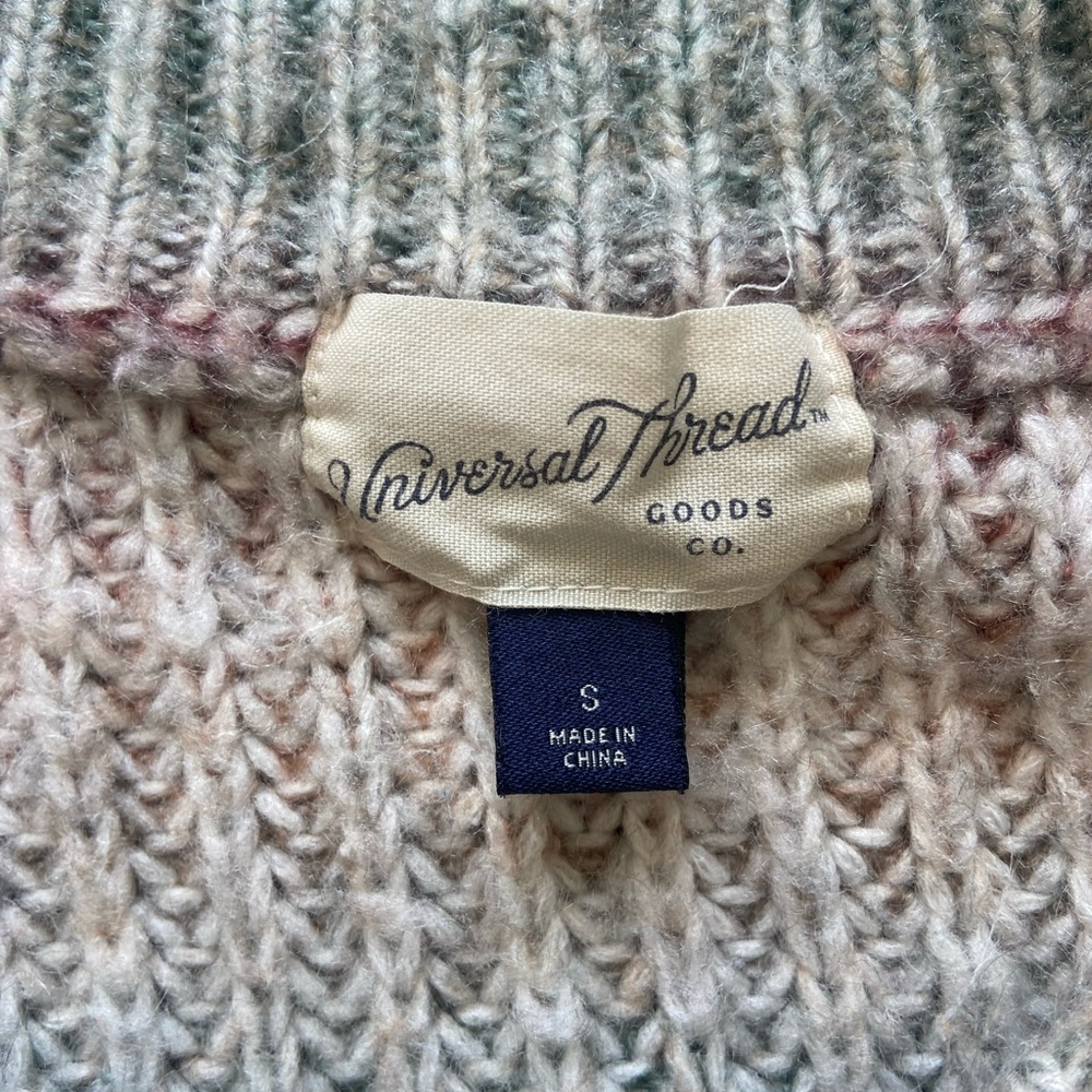 Universal Thread Sweater - Picture 4 of 6